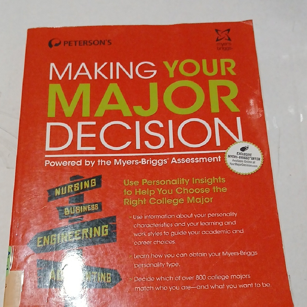 Petersons Making Your Major Decision Book